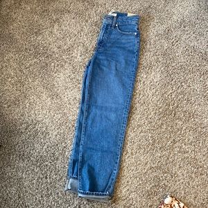 The Perfect Vintage Straight Jean